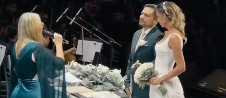 DESIRÉE DURÁN SE CASÓ POR CIVIL CON EL PASTOR MARCO NUÑEZ DEL ARCO
