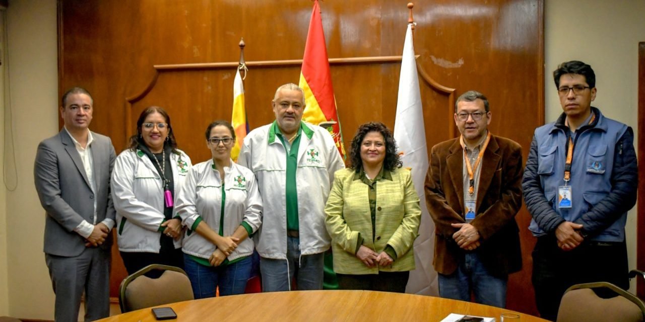 FESIRMES SANTA CRUZ PIDE A LA MINISTRA DE SALUD INTERVENIR POR SALARIOS ADEUDADOS