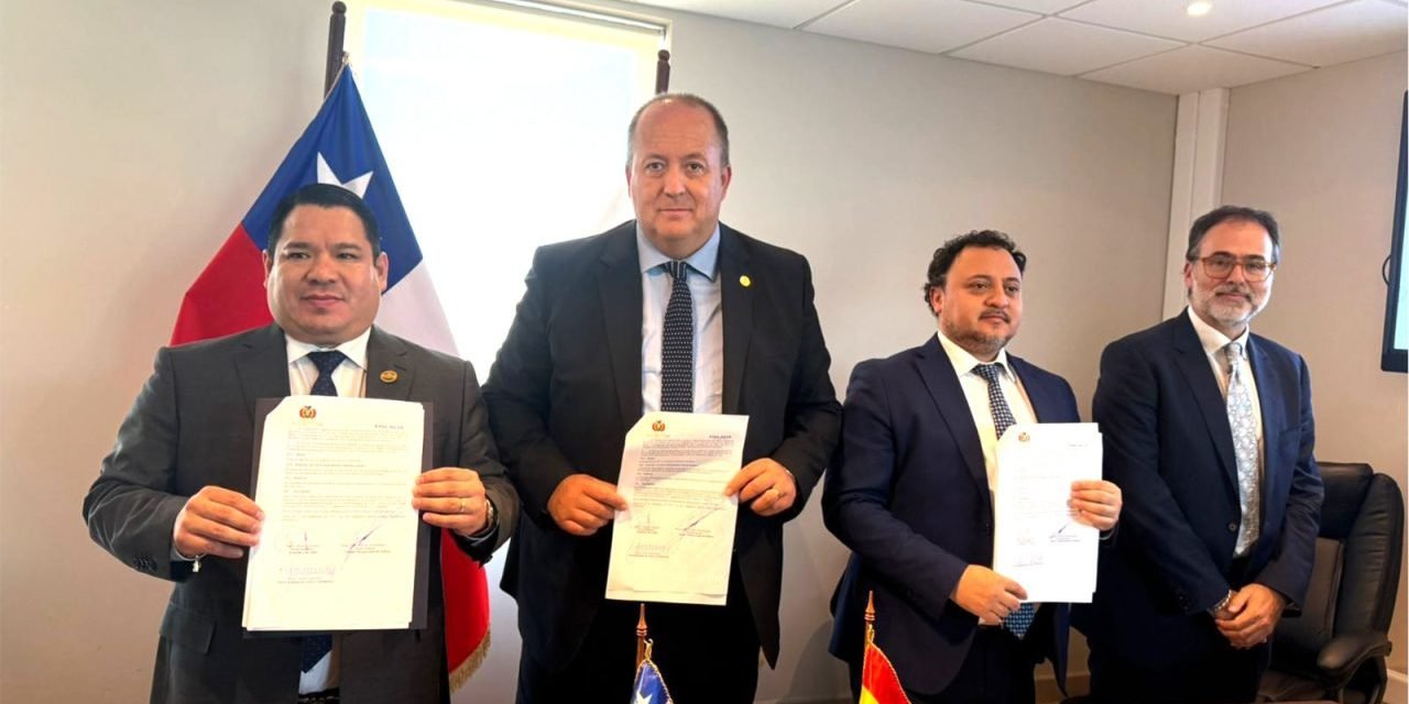 BOLIVIA Y CHILE SUSCRIBEN CONVENIO PARA INVESTIGAR DELITOS TRANSNACIONALES DE MANERA CONJUNTA