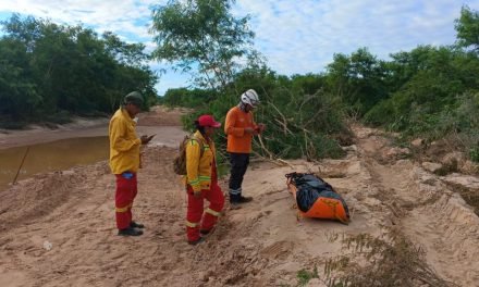 RECUPERAN CUERPO DE UN HOMBRE EN EL RÍO PIRAÍ TRAS LA RIADA EN EL TORNO