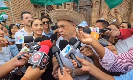 “SANTA CRUZ VOLVERÁ A SOÑAR”: OTTO RICHTER PRESENTA SU FÓRMULA Y VA POR LA GOBERNACIÓN