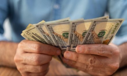 DÓLAR SE MANTIENE POR DEBAJO DE BS 9,40 EN BOLIVIA, SEGÚN BCB