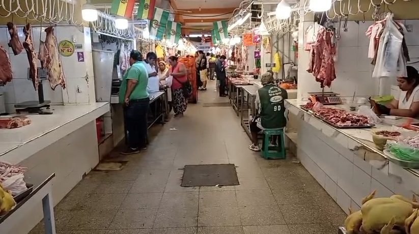 PRECIOS DE LA CARNE PRESENTAN VARIACIONES EN EL MERCADO DEL ABASTO ANTIGUO