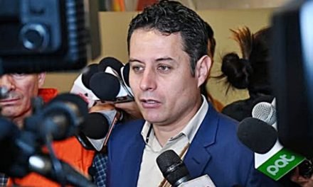 LARA: “TODO TIRANO CAE POR SU PROPIO PESO”; ACUSA A MADURO DE ROBAR LA DEMOCRACIA