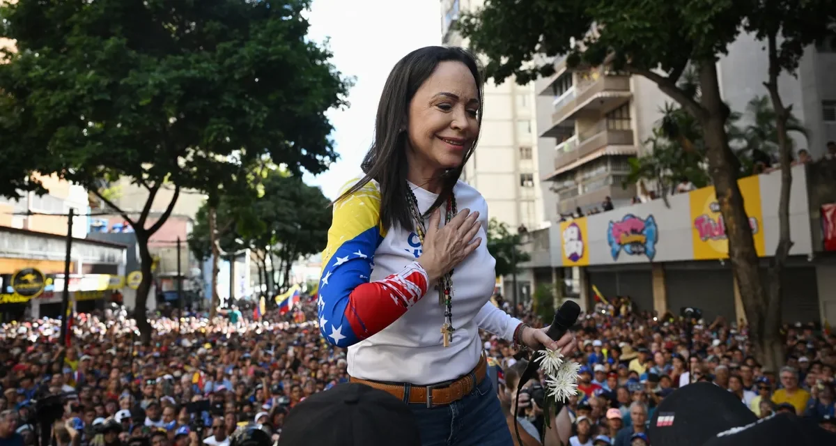 MARÍA CORINA MACHADO AFIRMA QUE LA OPOSICIÓN ESTÁ PREPARADA PARA GOBERNAR TRAS CAPTURA DE MADURO