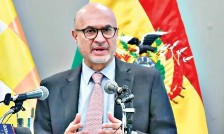 LUPO RATIFICA CONSENSO CON LA COB Y EL FIN DE LOS BLOQUEOS