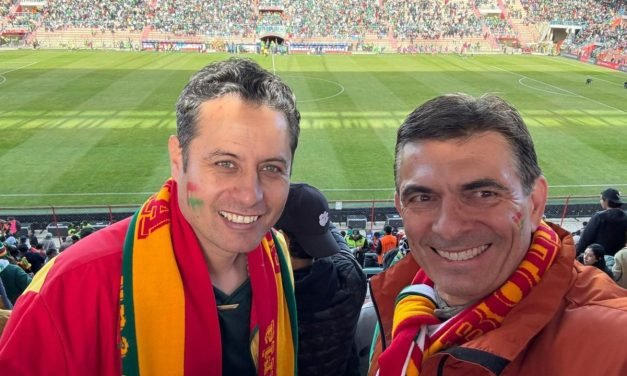 PRESIDENTE PAZ DISPONE EL CIERRE DE LA ADSIB Y TRANSFIERE SUS COMPETENCIAS A LA AGETIC